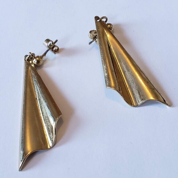 Vintage Gold Tone 2 Inch Curtain Dangle Earrings - Picture 1 of 3